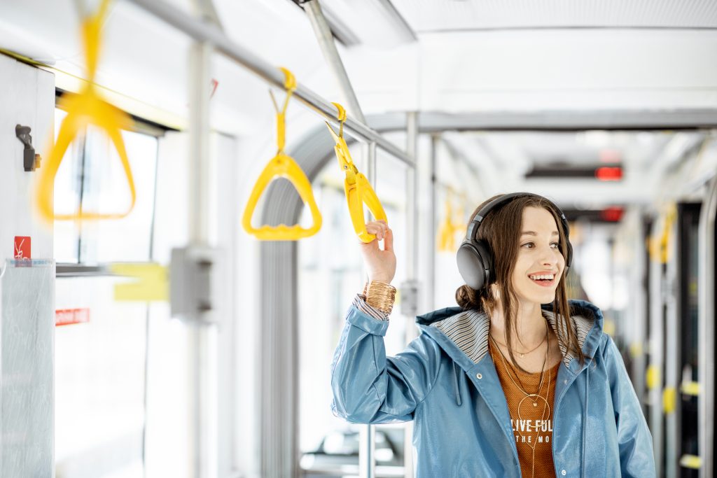 Bucureștenii vor avea stații de transport public îmbunătățite